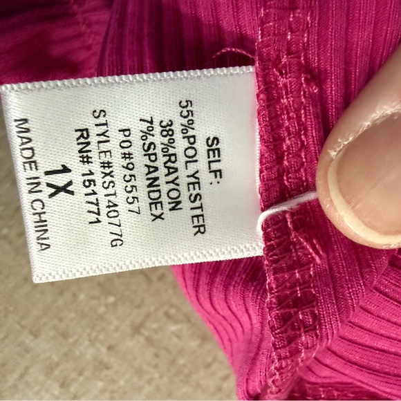 Gilli Fuchsia Ribbed Bodysuit - Picture 5 of 8